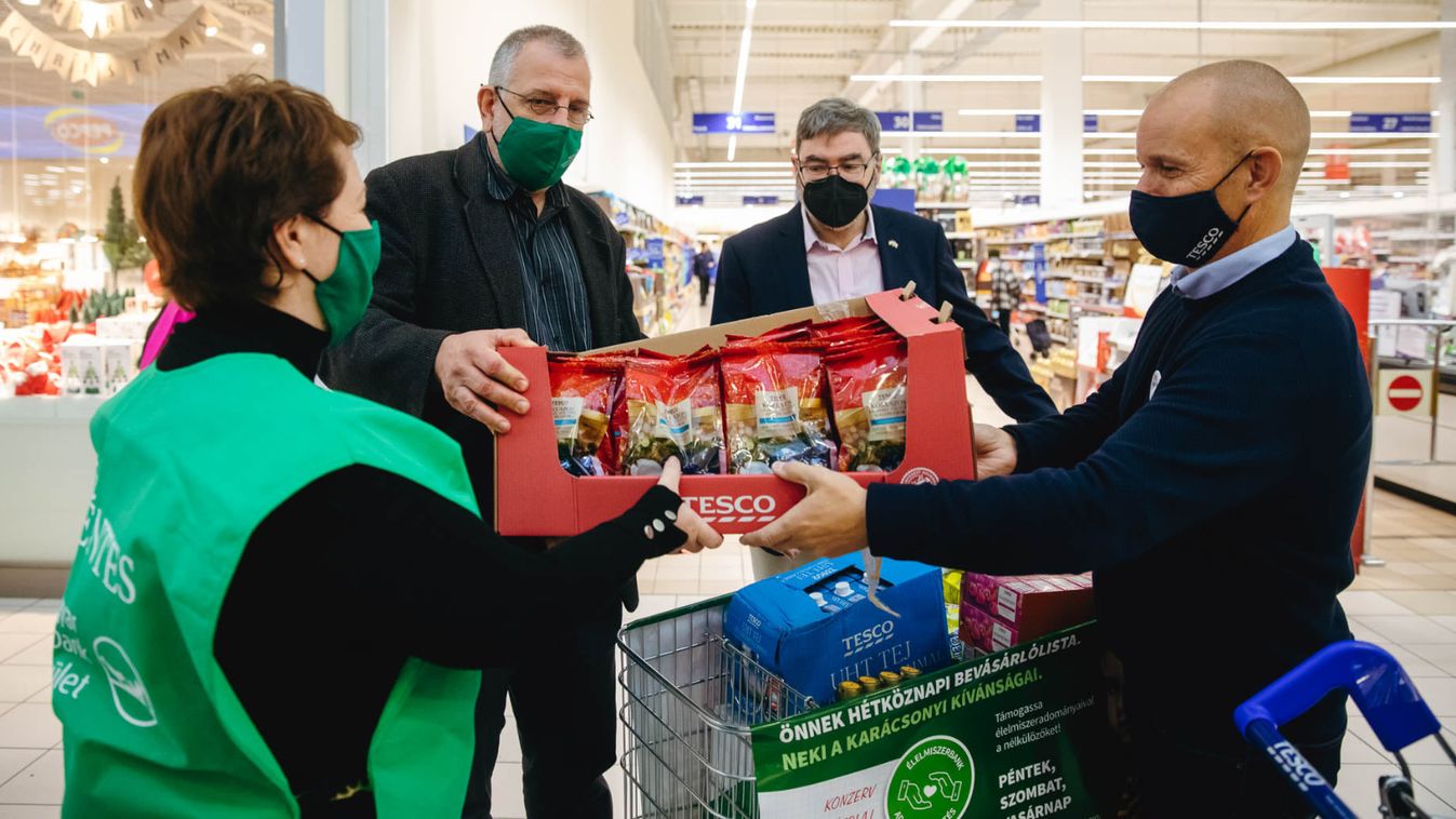 3 nap alatt 348 tonna élelmiszer gyűlt össze a karácsonyi adománygyűjtésen