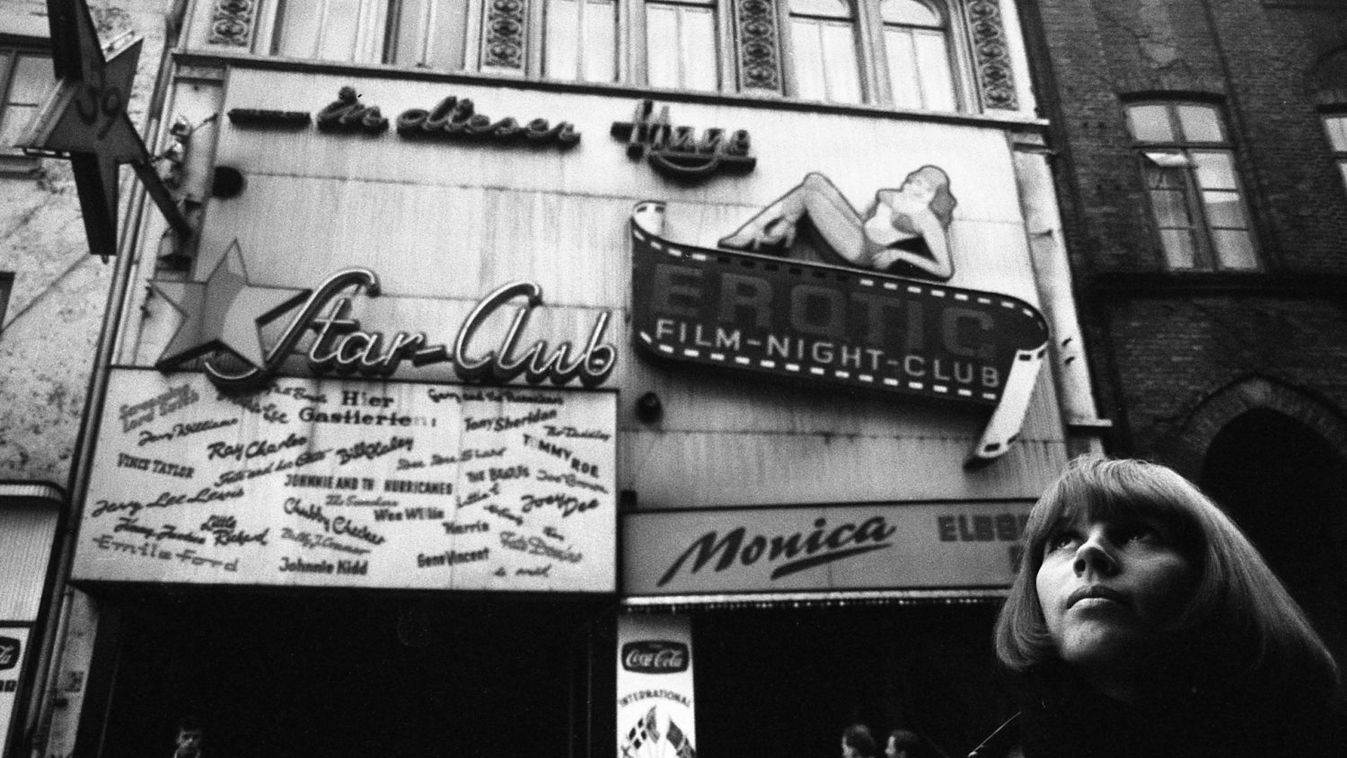 Beatles-relikviákat árvereznek Londonban