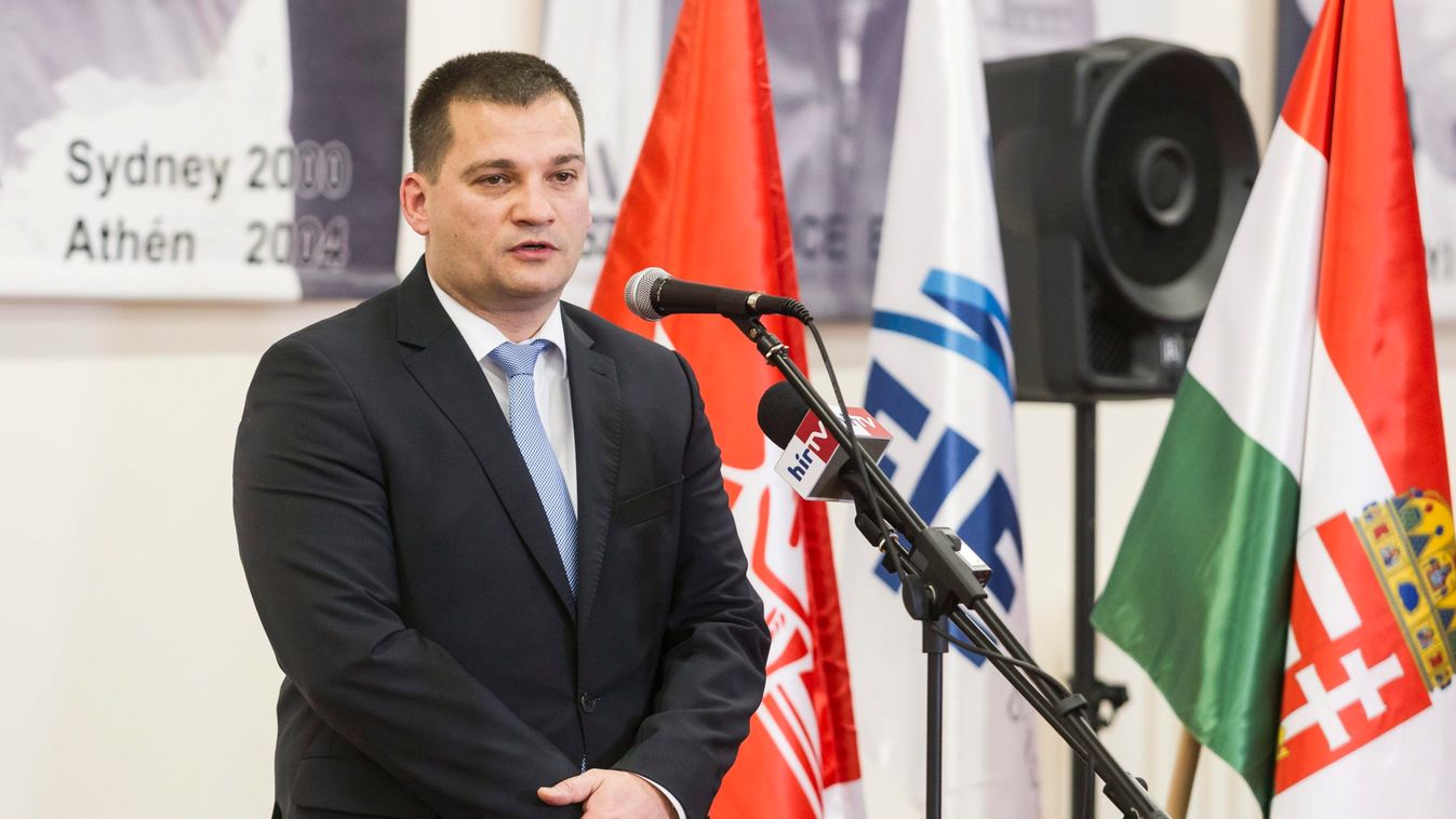 Csampa Zsolt maradt a vívószövetség elnöke