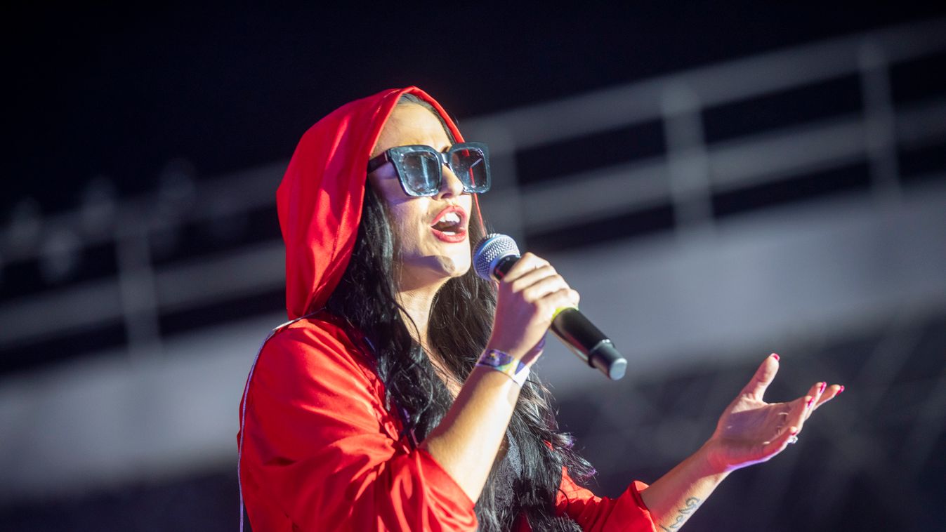 Videó: Óriásit énekelt Szirota Jennifer - A közönség imádta a Bella Ciao-t