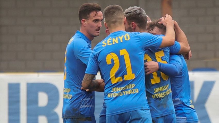 SZON - Győzni nem sikerült, de hősiesen helytállt a Ferencváros