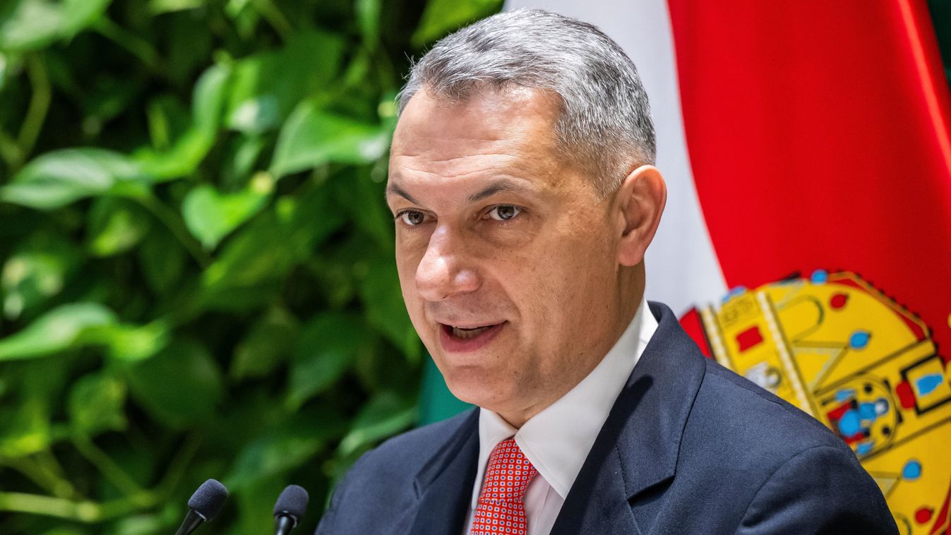 Felülvizsgálják a KRESZ-t és átalakítják a B kategóriás jogosítvány megszerzését