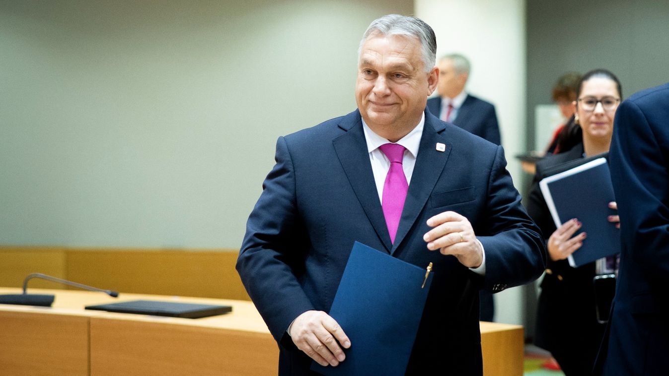 Orbán Viktor: Ukrajna ügyében azt a megoldást választottuk, amit De Gaulle (videó)