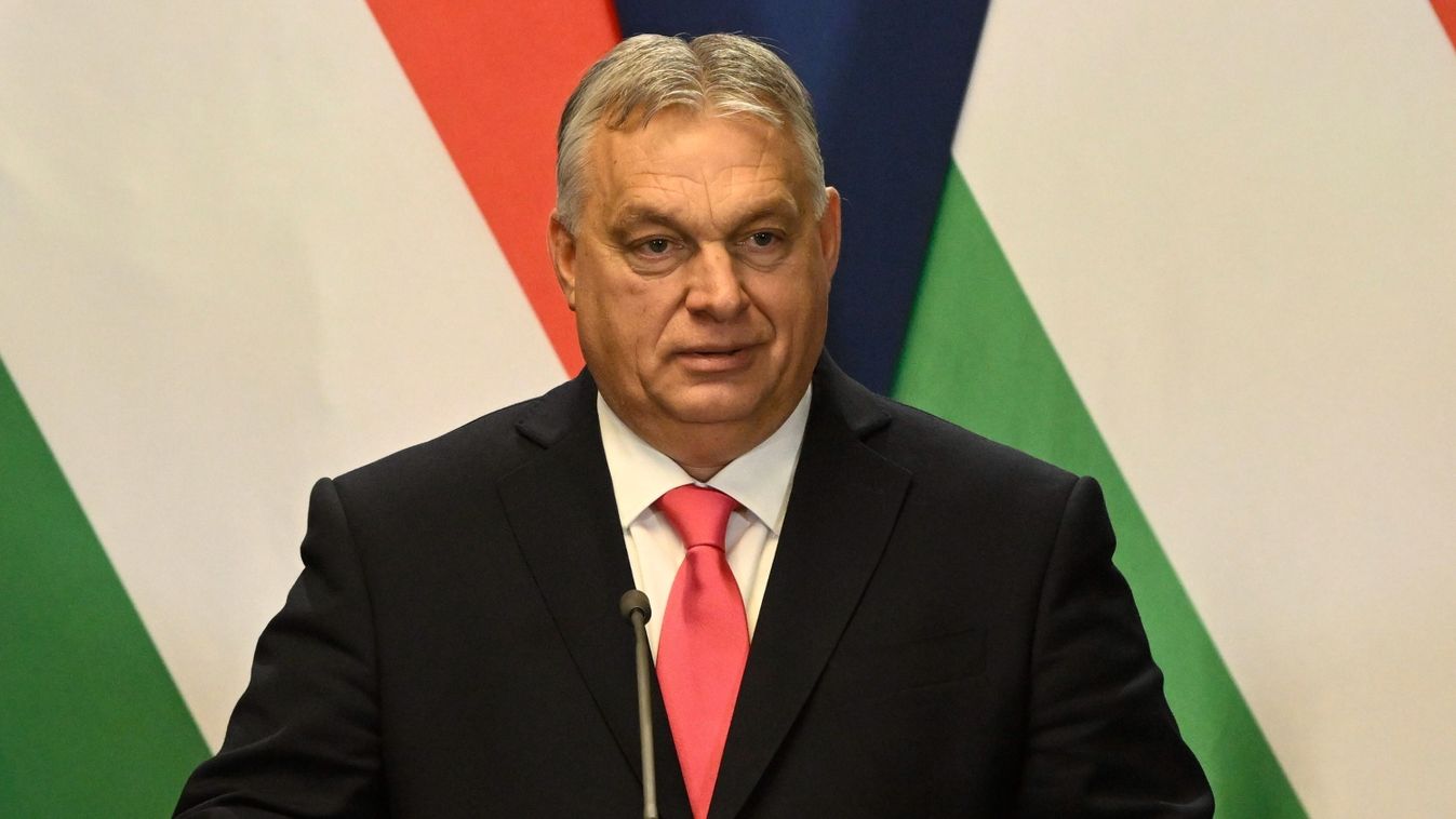 Orbán Viktor benyújtotta a parlamentnek az alaptörvény módosításáról szóló javaslatot