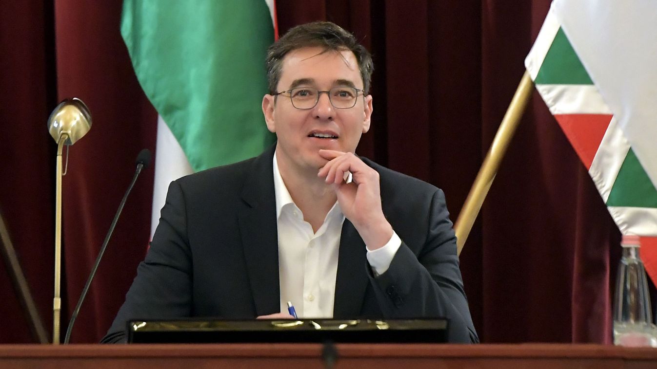 Olyan közterek felújításával kampányol Karácsony, amit a kerületek végeznek el