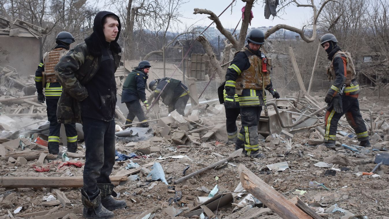 Egy hét alatt 700 légibombát és 190 rakétát indítottak az oroszok Ukrajna ellen