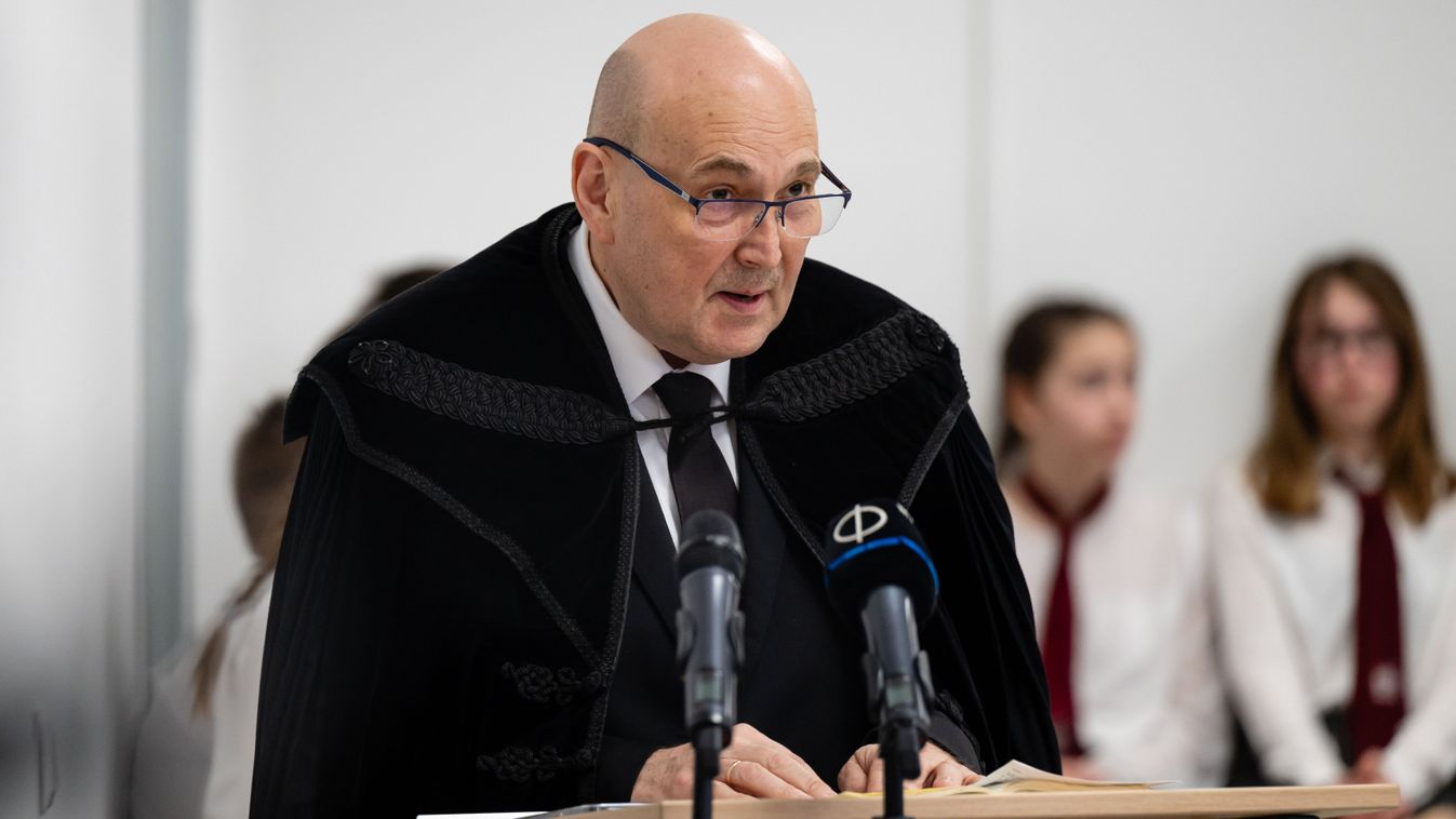 Steinbach József dunántúli püspök lett a református egyház első embere