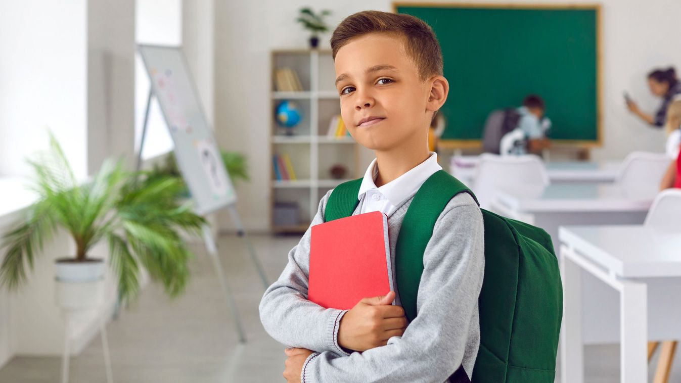 Országos tanszergyűjtést indít a Magyar Református Szeretetszolgálat