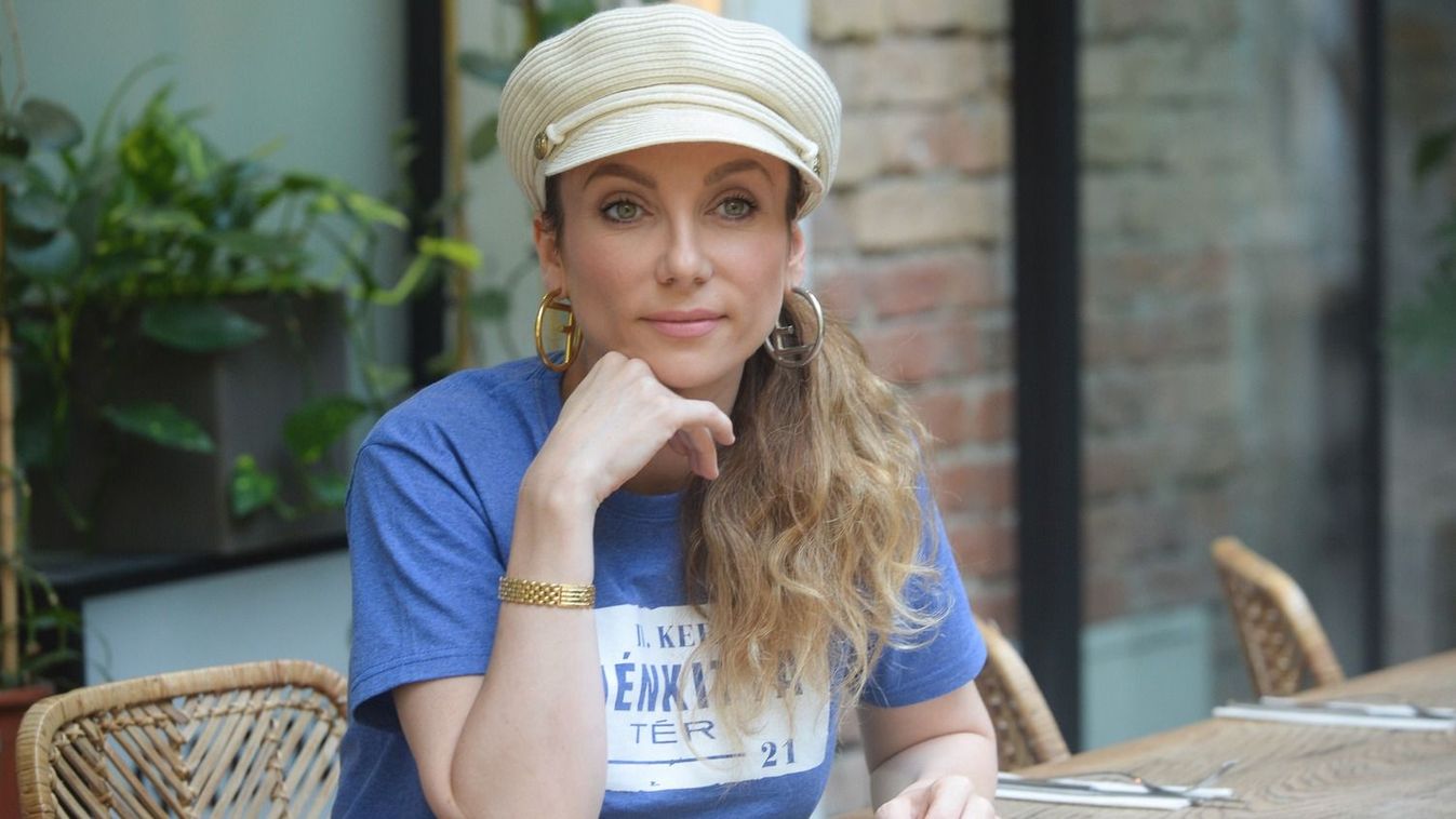 Cukiság a köbön: Rúzsa Magdi megmutatta bűbájos lakótársait