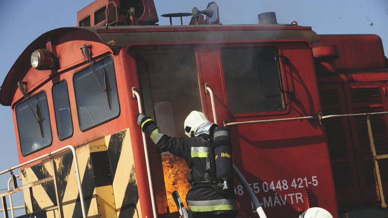 Figyelem! Tűz ütött ki egy vonaton, késés várható a nyíregyházi vonalon!