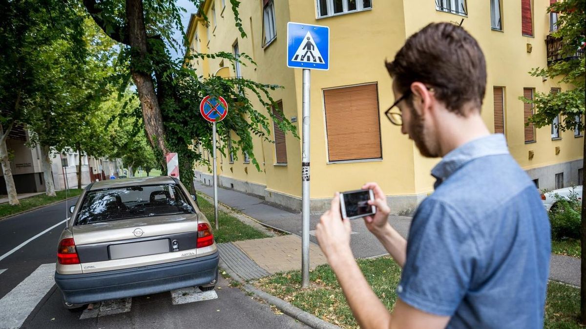 szabálytalan parkolás, bírság, parkoló, autó, kapubejáró, rendőrség, közterület-felügyelet
