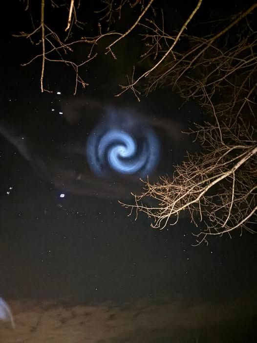 spirál_égi jelenség_spacex