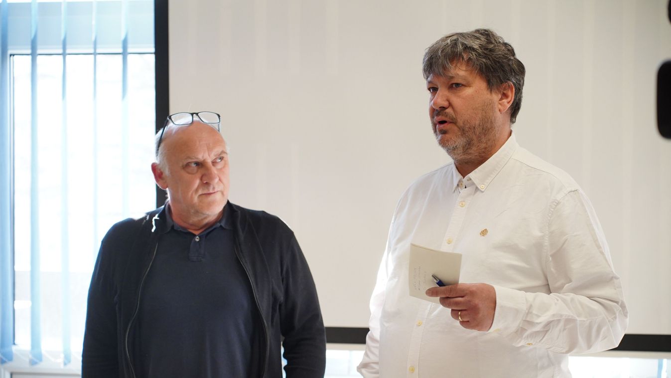 Koper házhoz jött: lebilincselő fotók az egyetemen