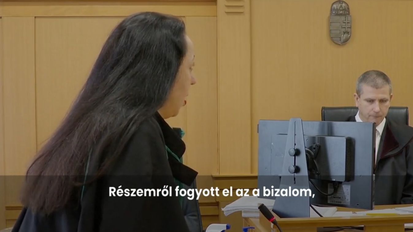 Váratlan jelenet! Így lépett vissza az anyagyilkos védőügyvédje! (videó)