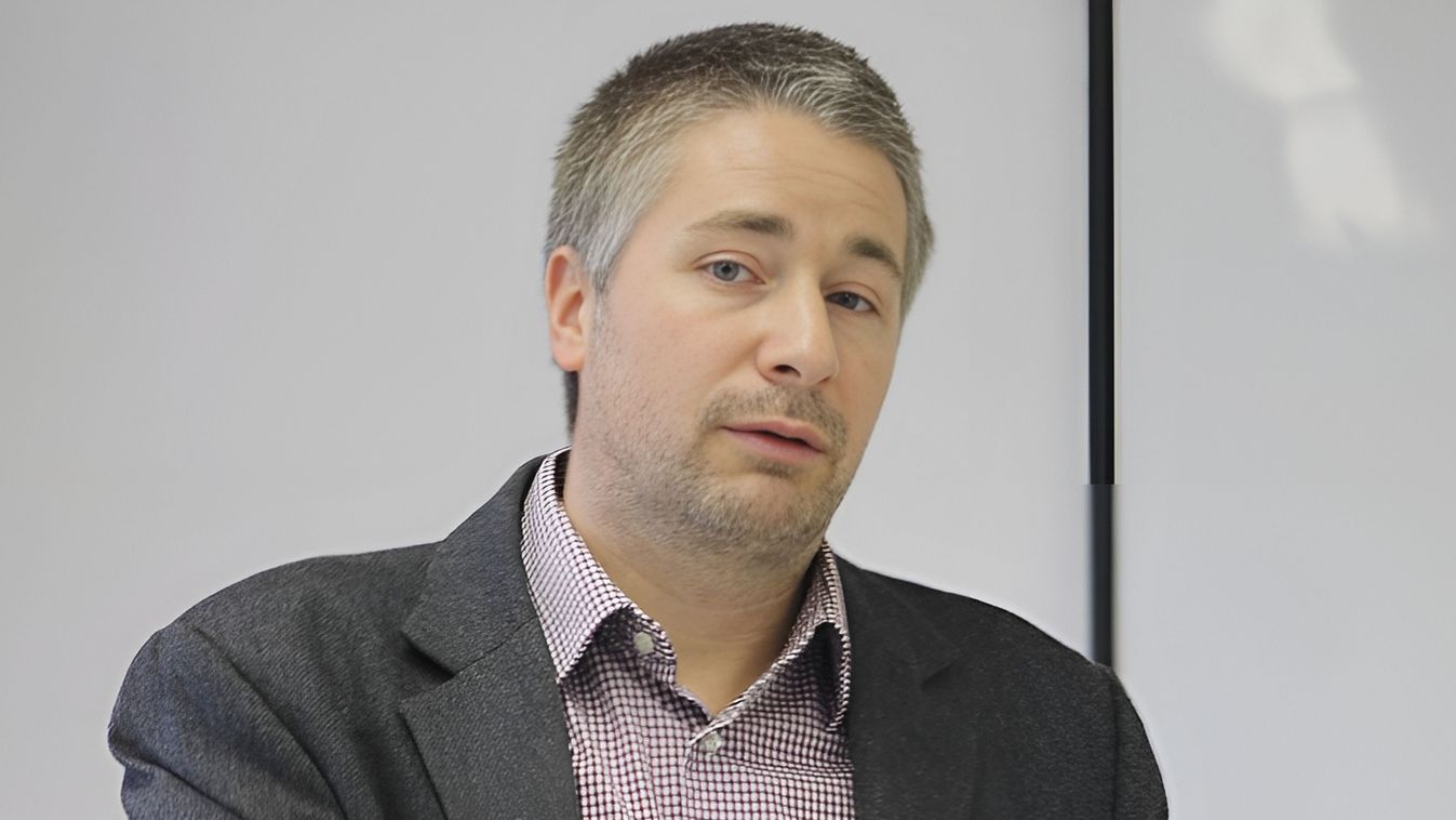 Két király szolgálatában – C. Tóth Norbert Nyíregyházán mutatja be új kötetét