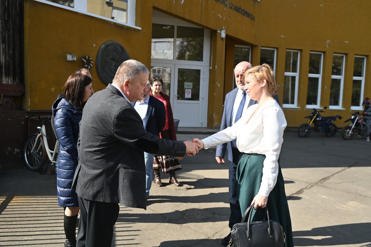 Varga-Bajusz Veronika, tehetséggondozás, dr. Tilki Attila, Fehérgyarmat, Túristvándi, államtitkár