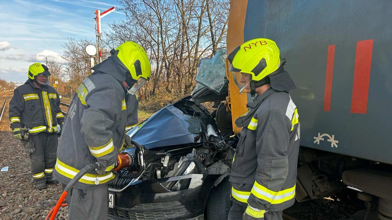 Exkluzív helyszíni fotók a nyírbátori vonatbalesetről