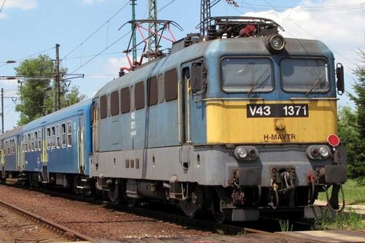 Tokaj IC, MÁV, késés, vonat