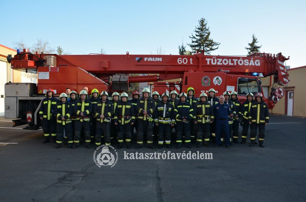 megható pillanatok a katasztrófavédelemnél