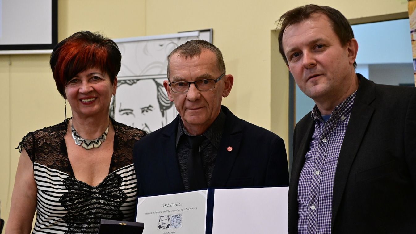 Méltó helyre került a Móricz-emlékérem (fotókkal)