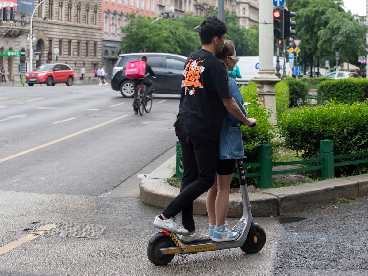 elektromos roller, ittas vezetés, baleset, bíróság, törvényszék, ítélet