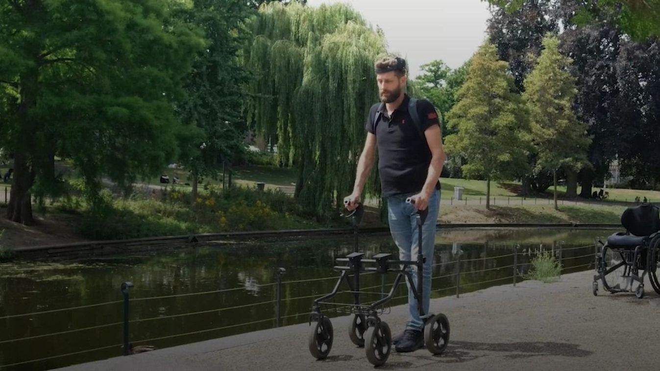 Nem csoda: egy bénult beteg újra tud járni – az eszével