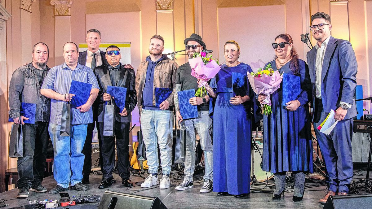 Vak énekes Varázsceruza Mentorprogram