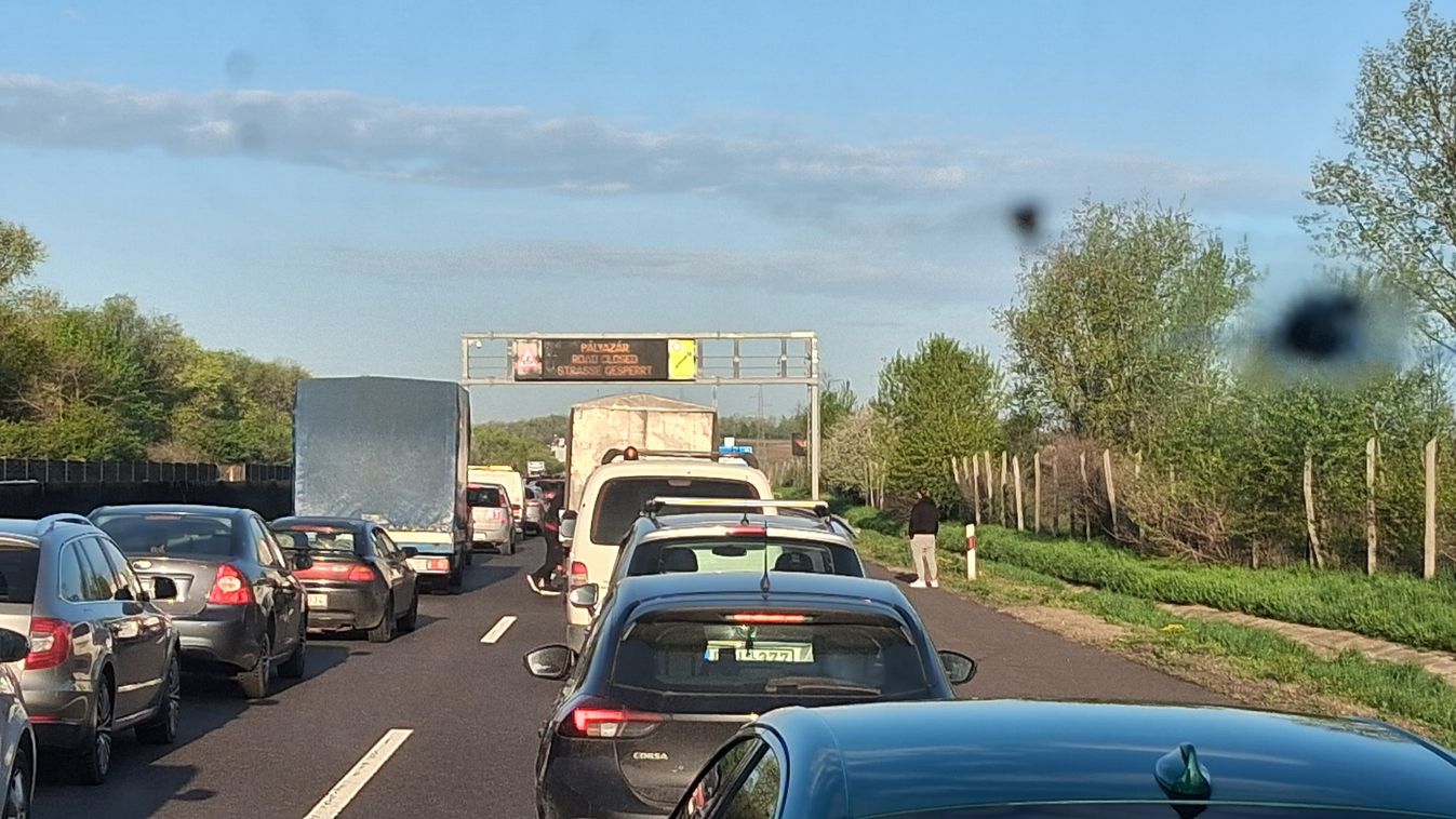 Óriási a dugó az M3-ason! Teljes az útzár, leterelik a forgalmat!