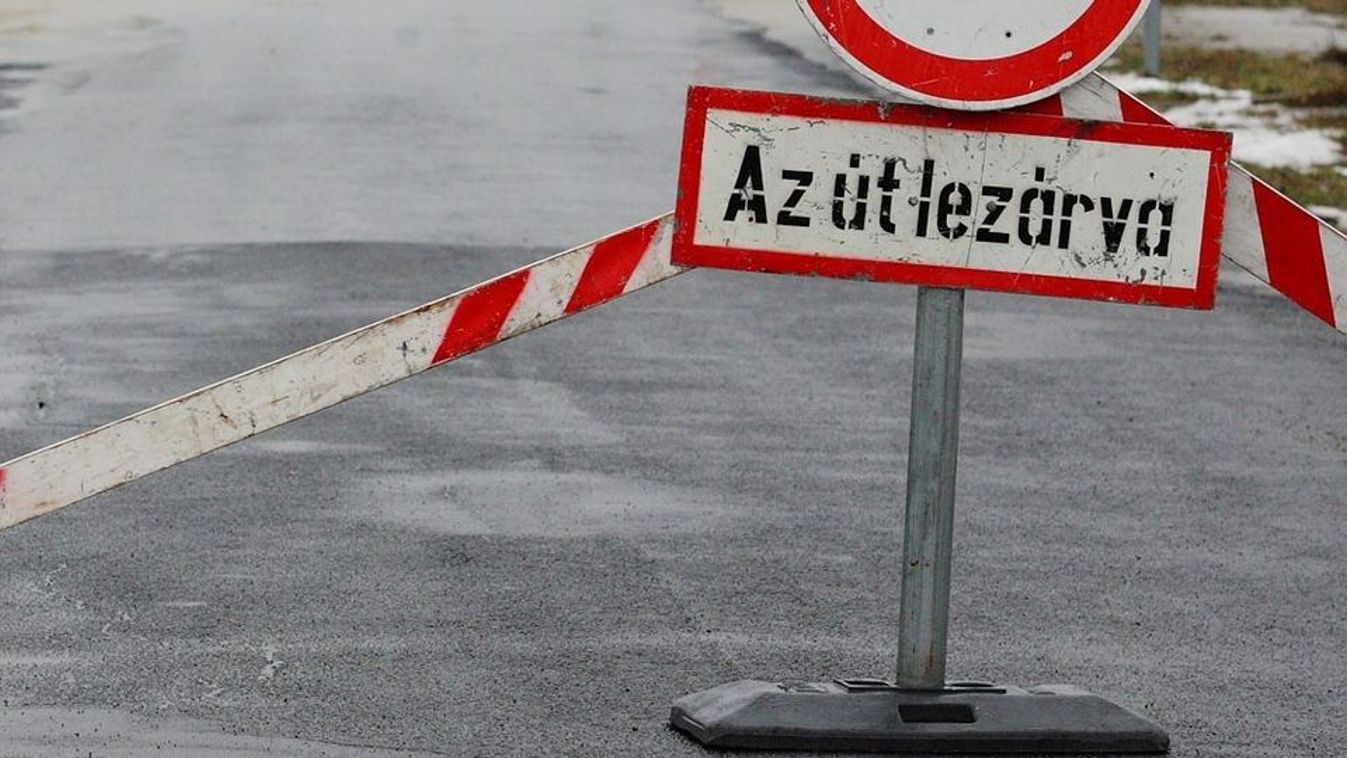 Ajjaj, teljes lezárás egy újfehértói csomópontban, itt vannak a részletek!