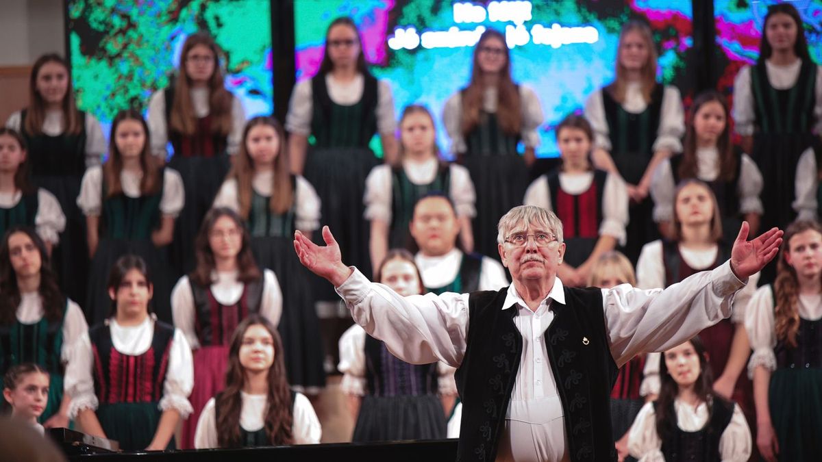 Kínai megapolisz, Sanghaj, Cantemus Gyermekkórus, Kodály Zoltán, magyar szerzők, Szabó Dénes