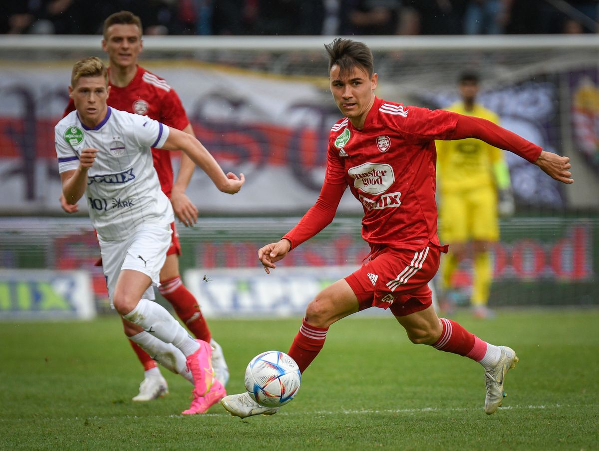 Yanis Karabelyov Kisvárda Master Good FC
