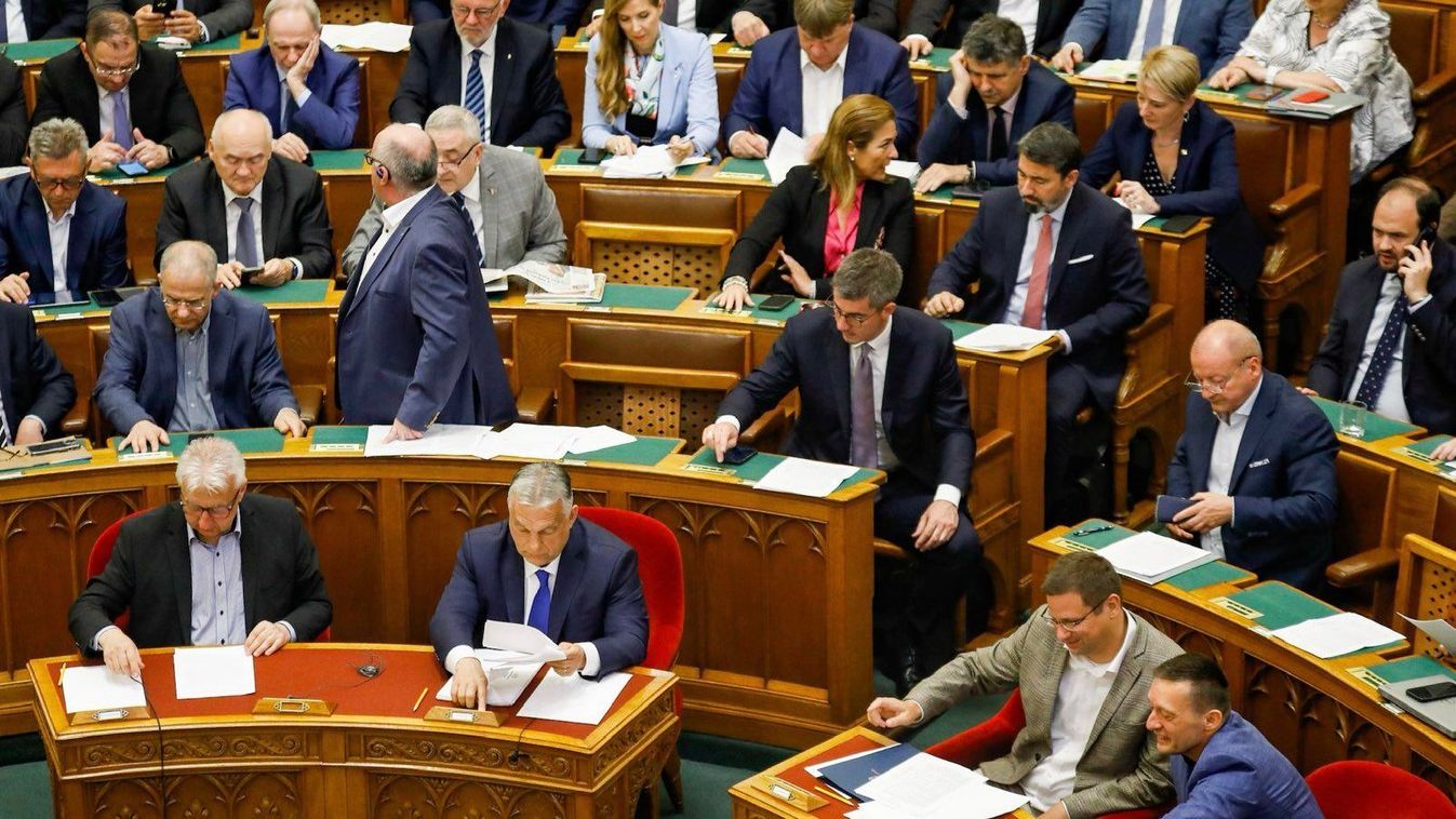 Szakértő elemezte az Országgyűlés által elfogadott legfontosabb törvényeket