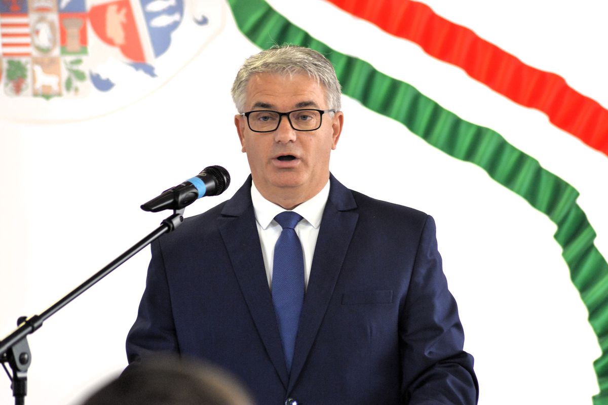 vármegye napja, kitüntetések, díjak