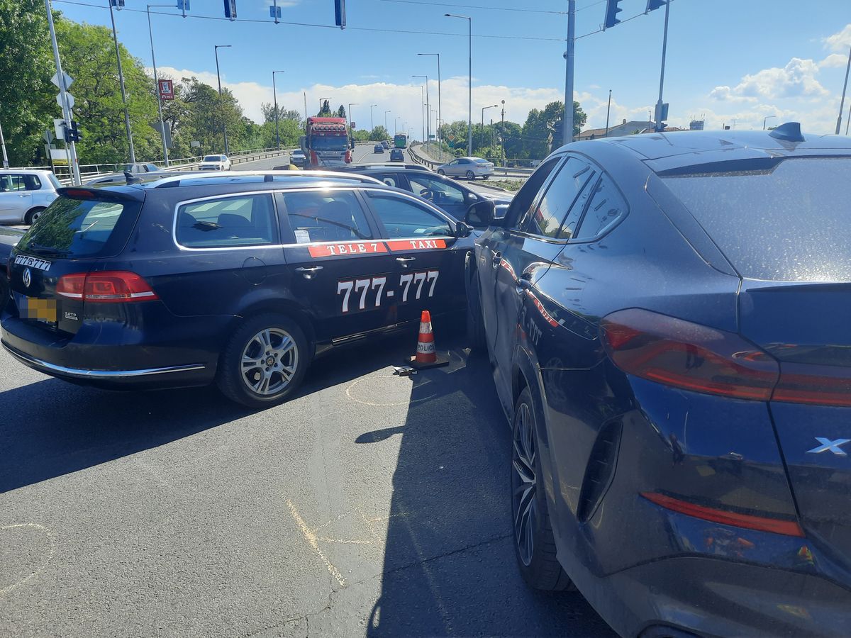 Nyíregyháza ütközött csomópont rendőrség