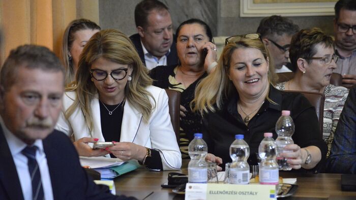 Nyíregyháza büszkeségeit díjazták a közgyűlésen
