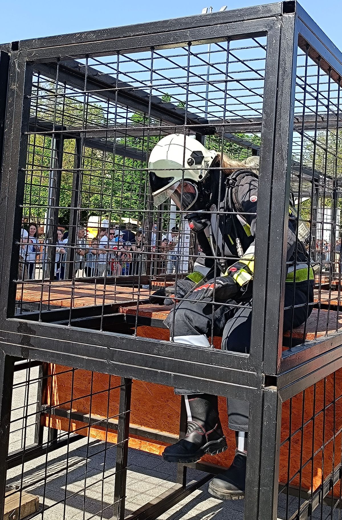tűzoltó erőpróba, Sztárek Ferenc Tűzoltó Erőpróba, Nyíregyháza, akadálypálya, nők, kitartás