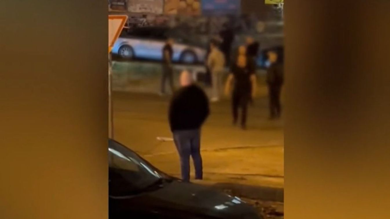 
Véres tömegverekedés egy nyíregyházi szórakozóhelynél, az őrök azt mondják, nem ők kezdték (fotókkal, videóval)