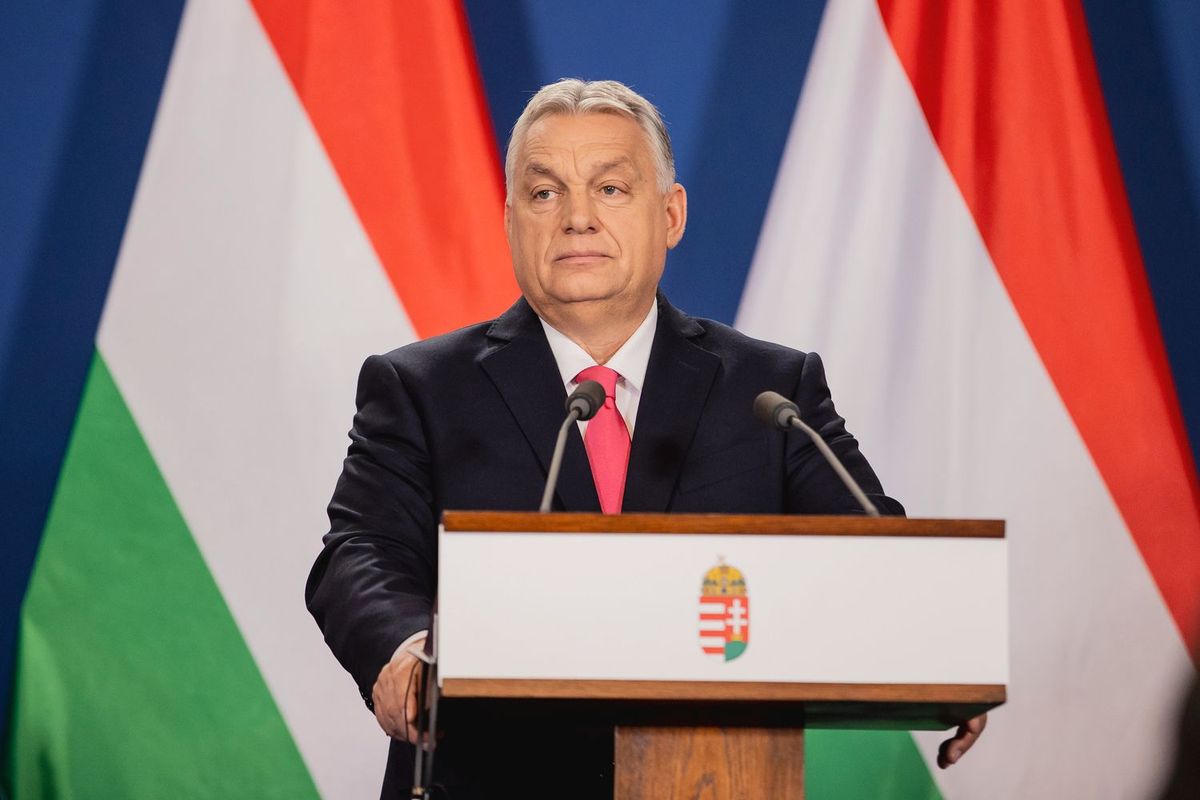 Magyarországon épülő gyárak, Orbán Viktor miniszterelnök, Kossuth rádió