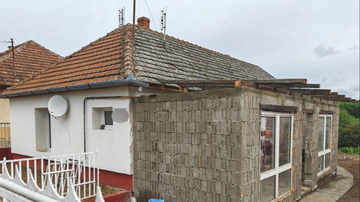 leszúrta a férjét