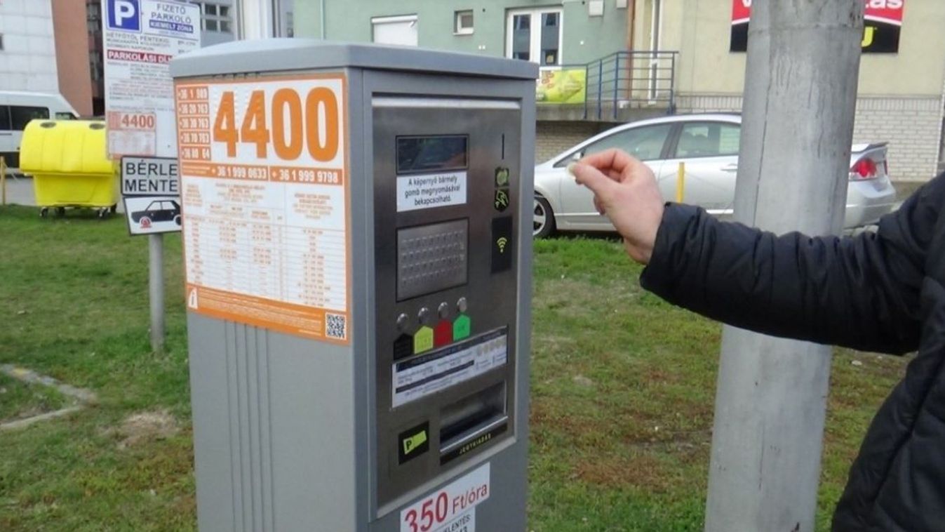 Nem is gondolná, mennyi pótdíjat fizetnek Nyíregyházán az autósok