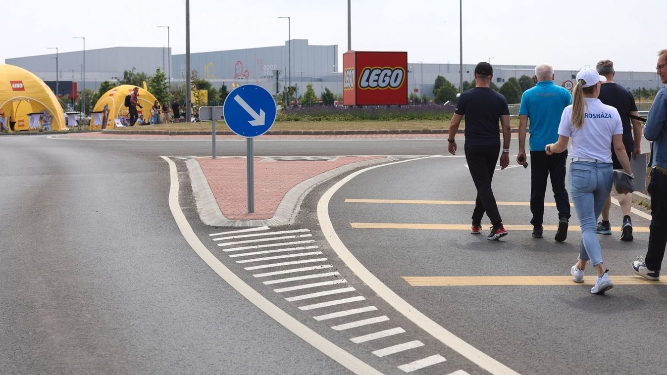Fő a biztonság – már a föld alól is meg lehet közelíteni a Lego nyíregyházi üzemét (képek, videó)