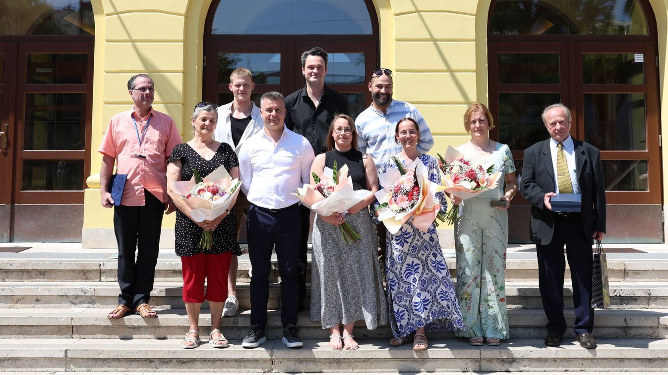 Több mint 100 ezren látták a nyíregyházi színház előadásait! Az évadzárón díjakat is kiosztottak (fotók)