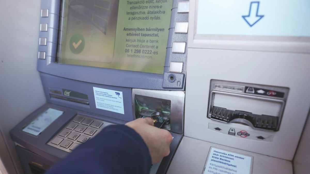 OTP Bank karbantartás fejlesztés