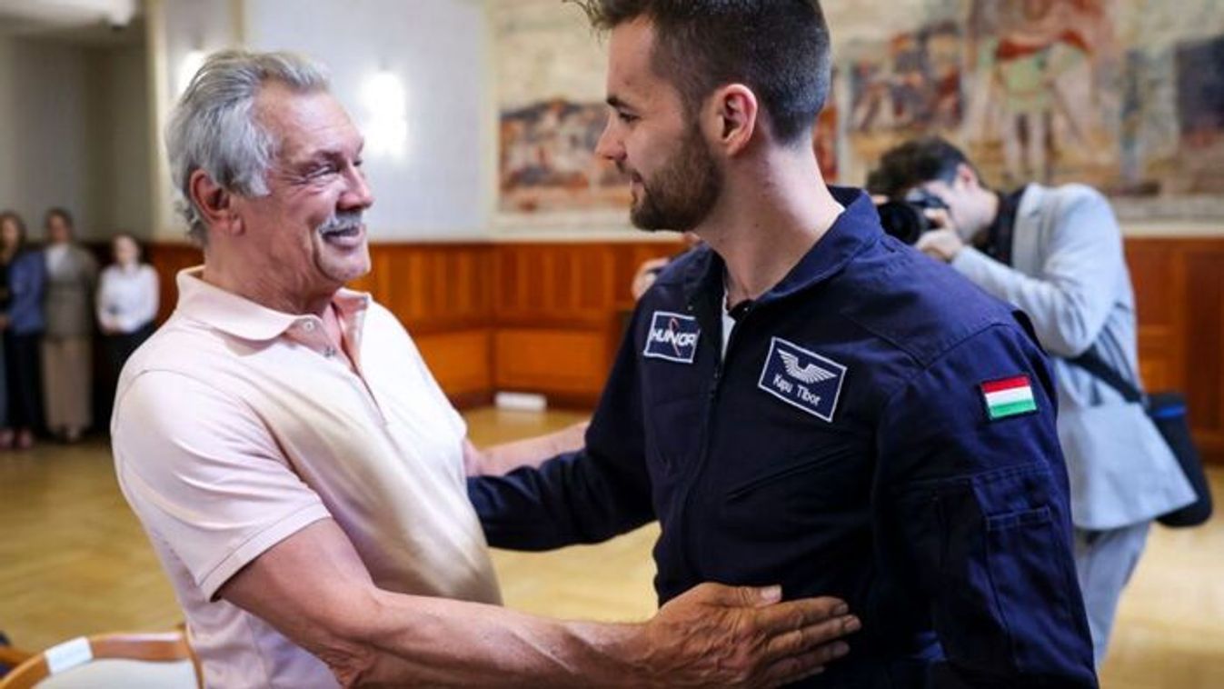 Farkas Bertalan gondolatban ott lesz Kapu Tibor mellett