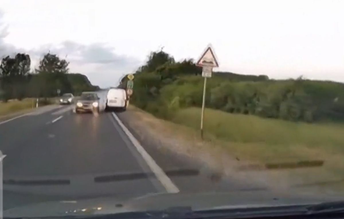 Ámokfutó sofőr Szabolcsban
