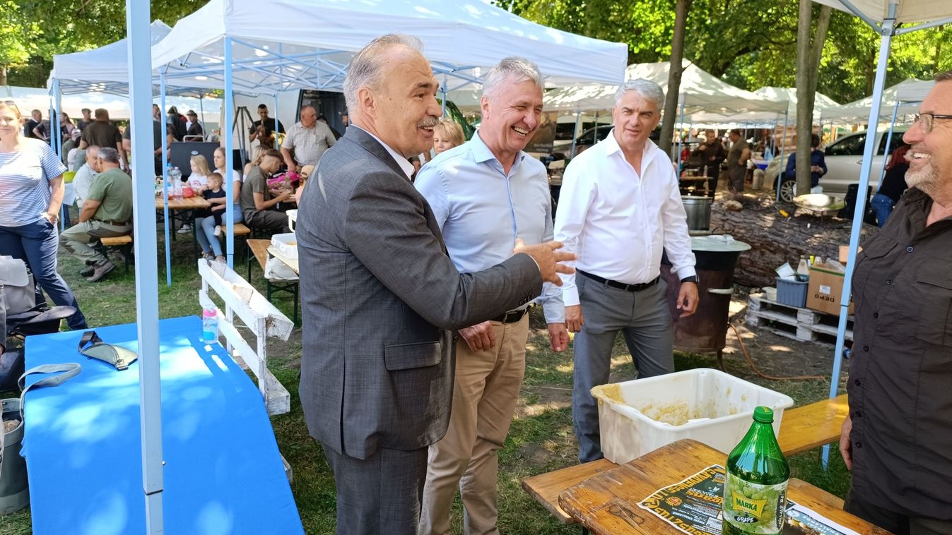 A vadászat segít fenntartani az egyensúlyt a természetben – mondta Nagy István agrárminiszter Gávavencsellőn