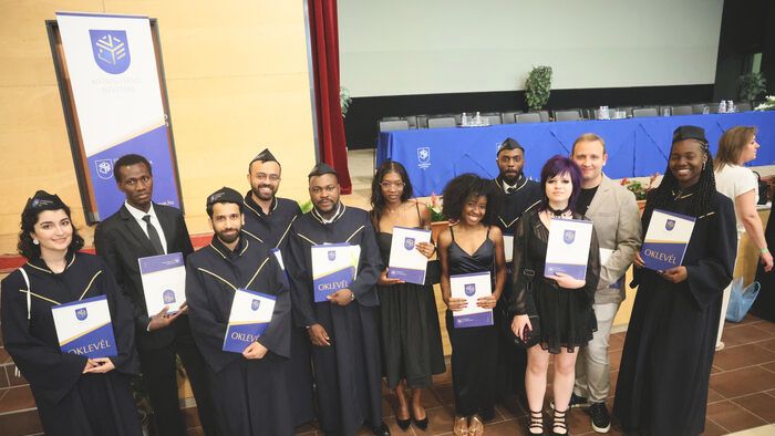 Diplomaosztó a a Nyíregyházi Egyetemen
