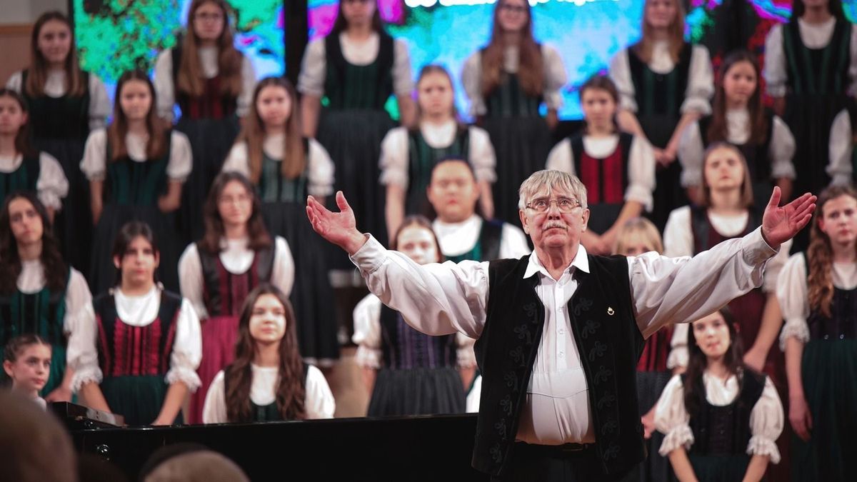 Verseny előtt, Szabó Dénes, Kovács Géza, Tiszadada, Cantemus Gyermekkar