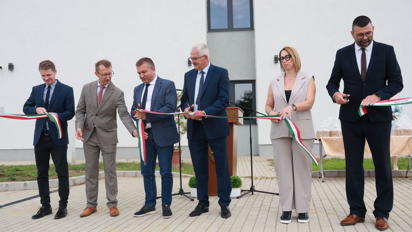 Személyesen győződtünk meg róla: a nyírbátori munkásszálló eléri a 2-3 csillagos szállodai színvonalat (fotókkal, videóval)