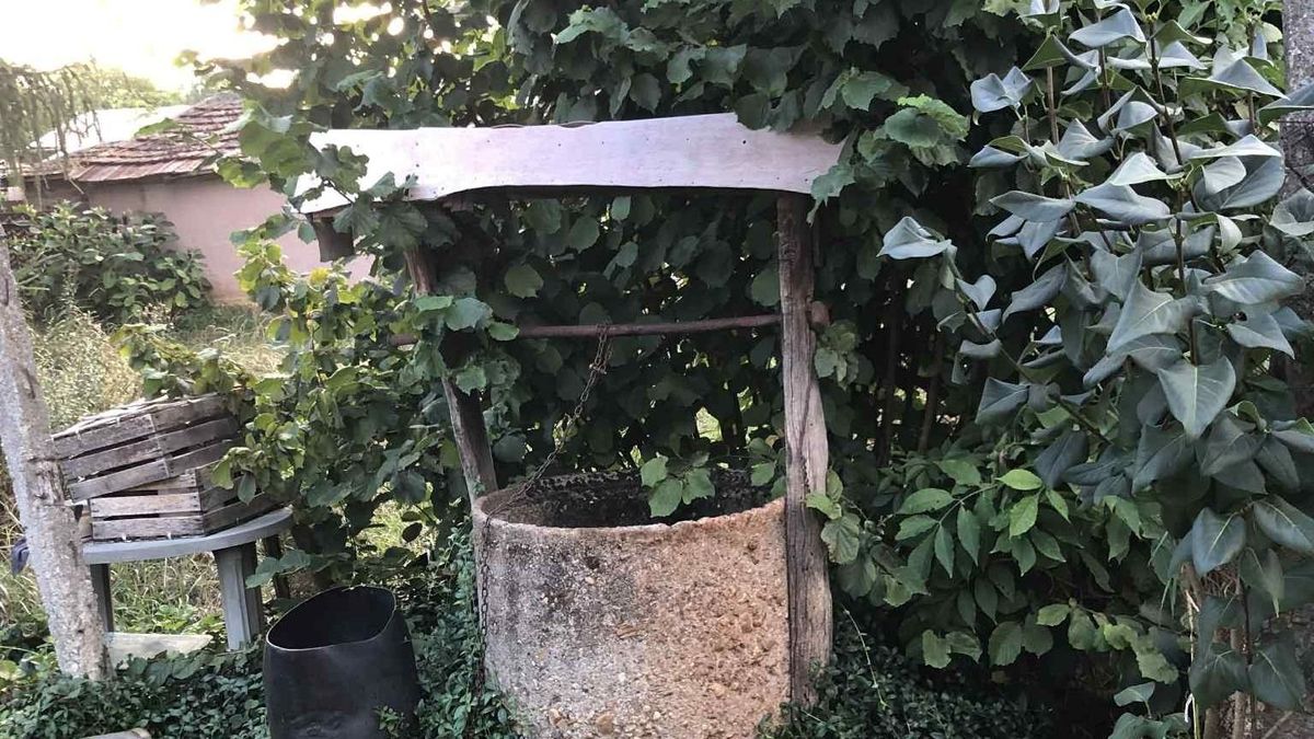 Kútba esett egy idős férfi Rakamazon